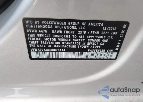 2013 Volkswagen Passat 2.5L S z USA, uszkodzony, nr VIN 1VWAP7A33DC078114